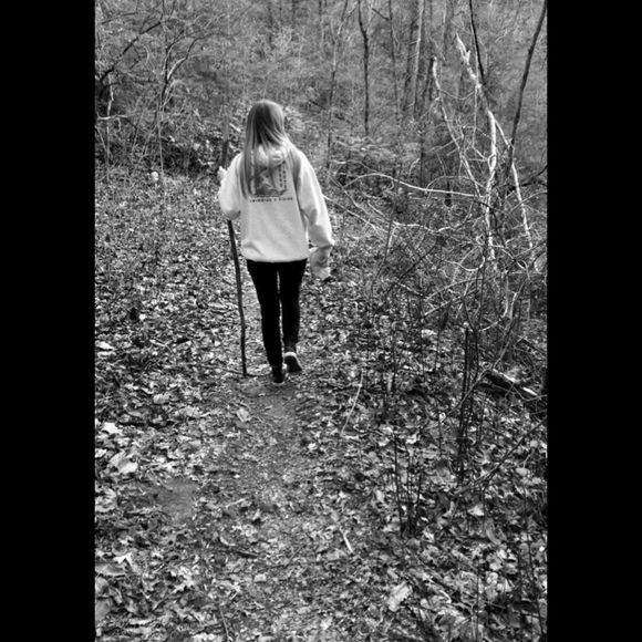 Meet your Posher, Julia - Picture 1 of 1